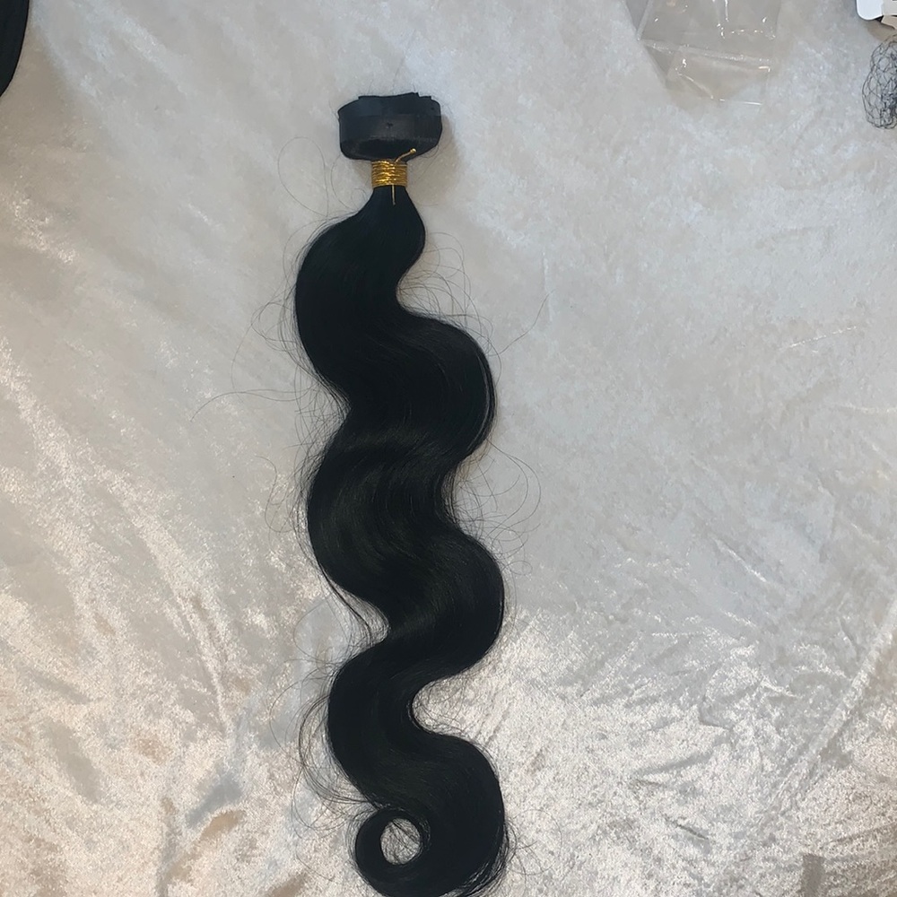 20” body wave seamless clip in extensions